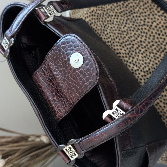 Brighton Women's Genuine Leather Shoulder Bag - Picture 8 of 15